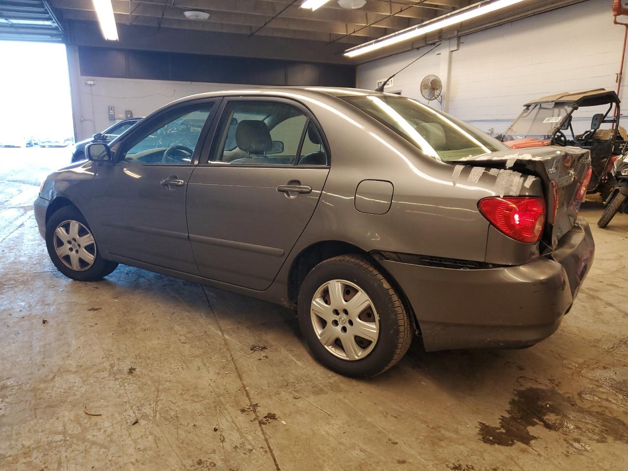 Image 2 of 2006 TOYOTA COROLLA CE 2006 with VIN 1NXBR30E46Z641547