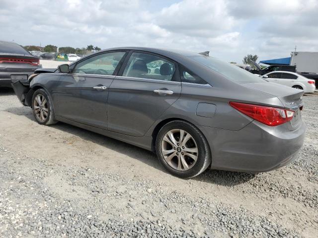 Image 2 of 2013 HYUNDAI SONATA SE 2013 with VIN 5NPEC4AC6DH615061