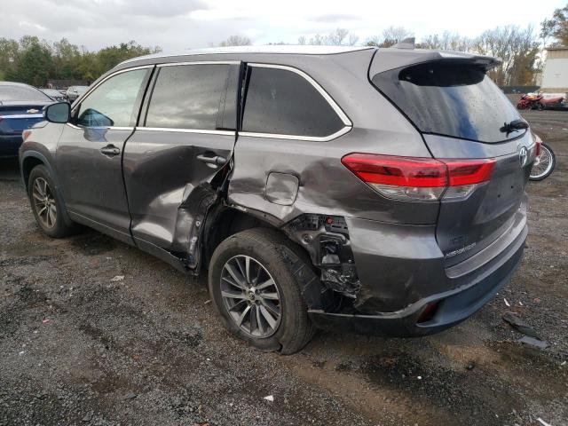 Image 2 of 2019 TOYOTA HIGHLANDER SE 2019 with VIN 5TDJZRFH3KS564446