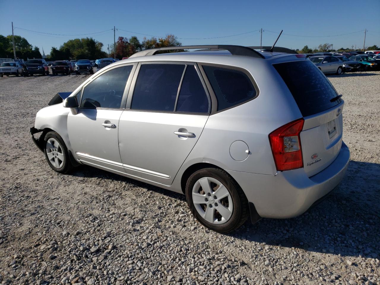 Изображение 2 2010 KIA RONDO LX 2010 с VIN KNAHG8A84A7293554