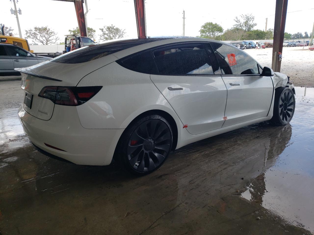 Изображение 3 2023 TESLA MODEL 3  2023 с VIN 5YJ3E1EC5PF621303