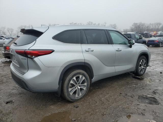 Obraz 3 z 2022 TOYOTA HIGHLANDER HYBRID XLE 2022 z VIN 5TDHBRCH9NS544892