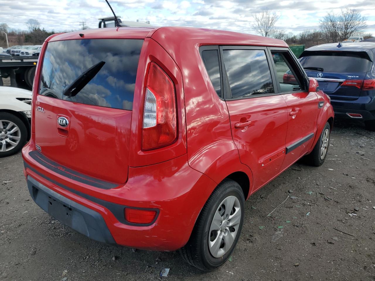 Изображение 3 2013 KIA SOUL  2013 с VIN KNDJT2A59D7634549