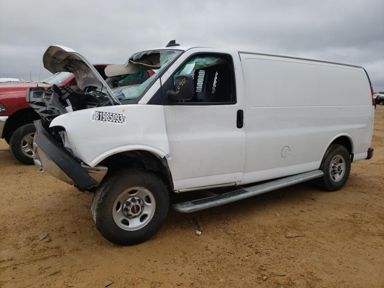 2022 GMC SAVANA G2500 2022 image