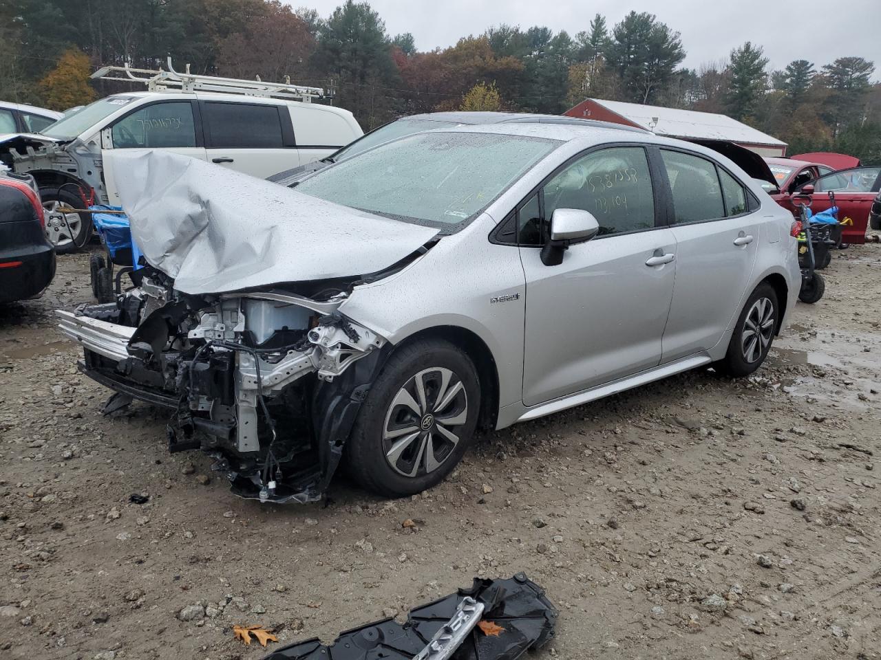 Изображение 1 2020 TOYOTA COROLLA LE 2020 с VIN JTDEBRBE1LJ019684
