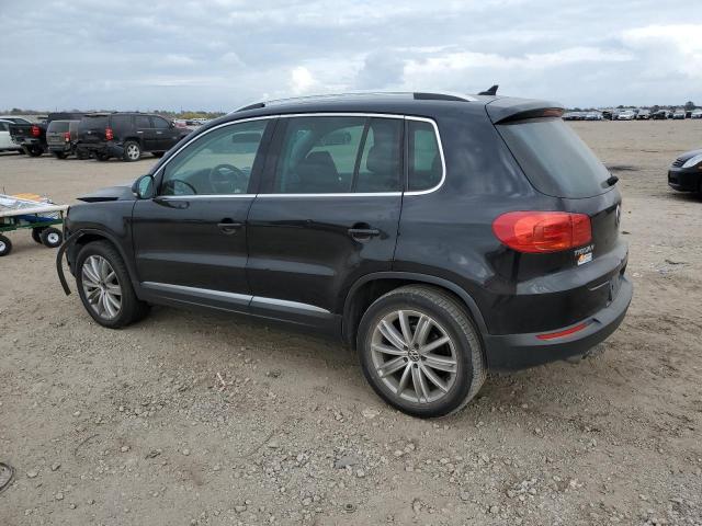 Image 2 of 2012 VOLKSWAGEN TIGUAN S 2012 with VIN WVGAV7AX0CW556008