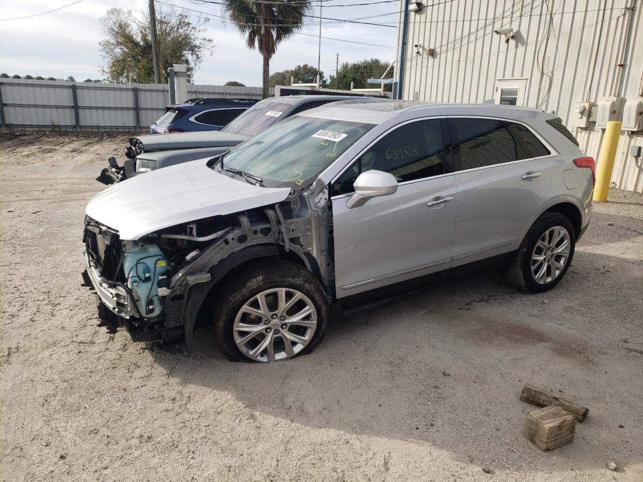 Obraz 1 z 2019 CADILLAC XT5 LUXURY 2019 z VIN 1GYKNCRS4KZ195366