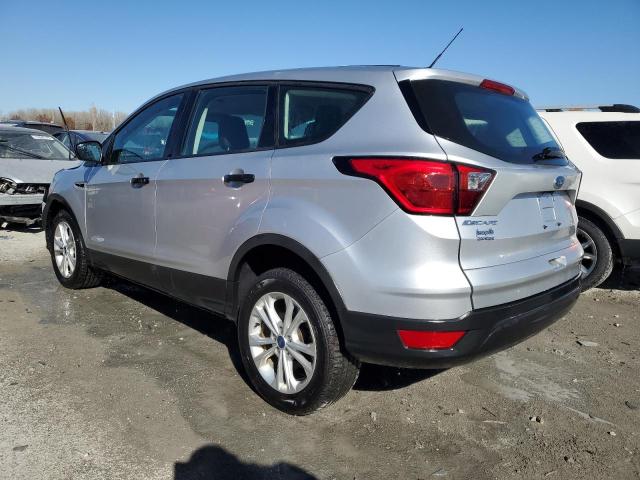 Изображение 2 2019 FORD ESCAPE S 2019 с VIN 1FMCU0F71KUC53311