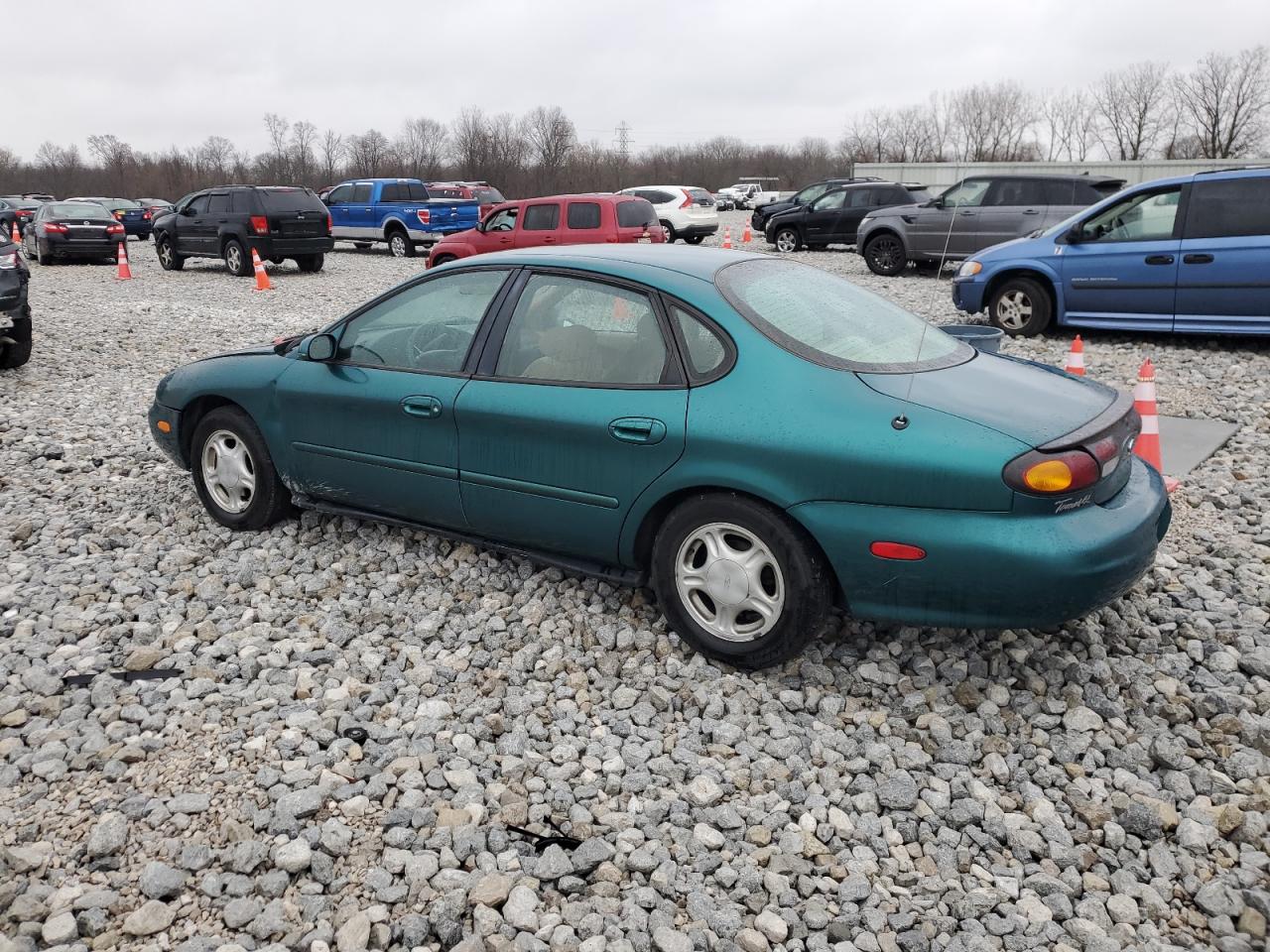 Image 2 of 1996 FORD TAURUS GL 1996 with VIN 1FALP52U2TG267342