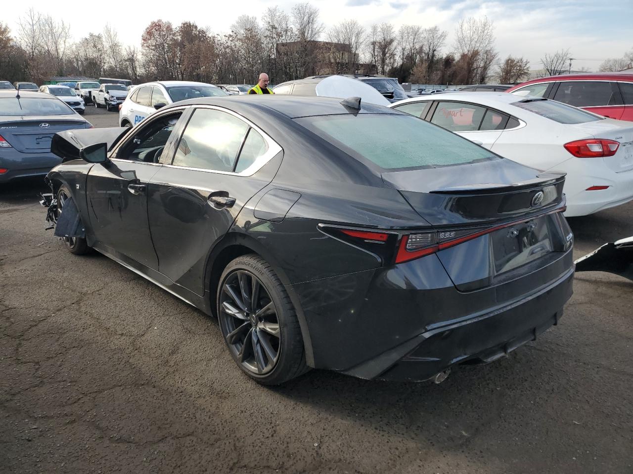 Obraz 2 z 2023 LEXUS IS 350 F SPORT DESIGN 2023 z VIN JTHGZ1B27P5066467