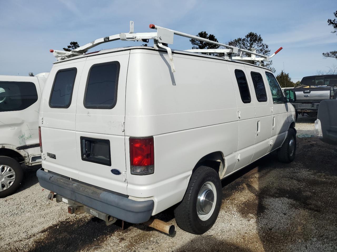 Obraz 3 z 2005 FORD ECONOLINE E350 SUPER DUTY VAN 2005 z VIN 1FTSE34P55HA48749