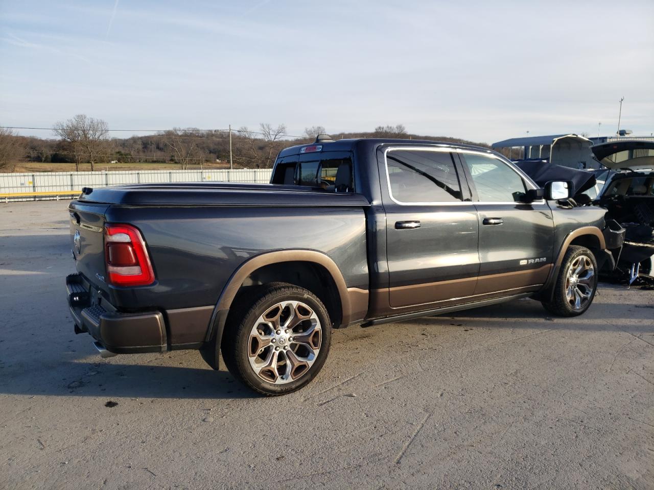 Obraz 3 z 2020 RAM 1500 LONGHORN 2020 z VIN 1C6SRFKT1LN200649