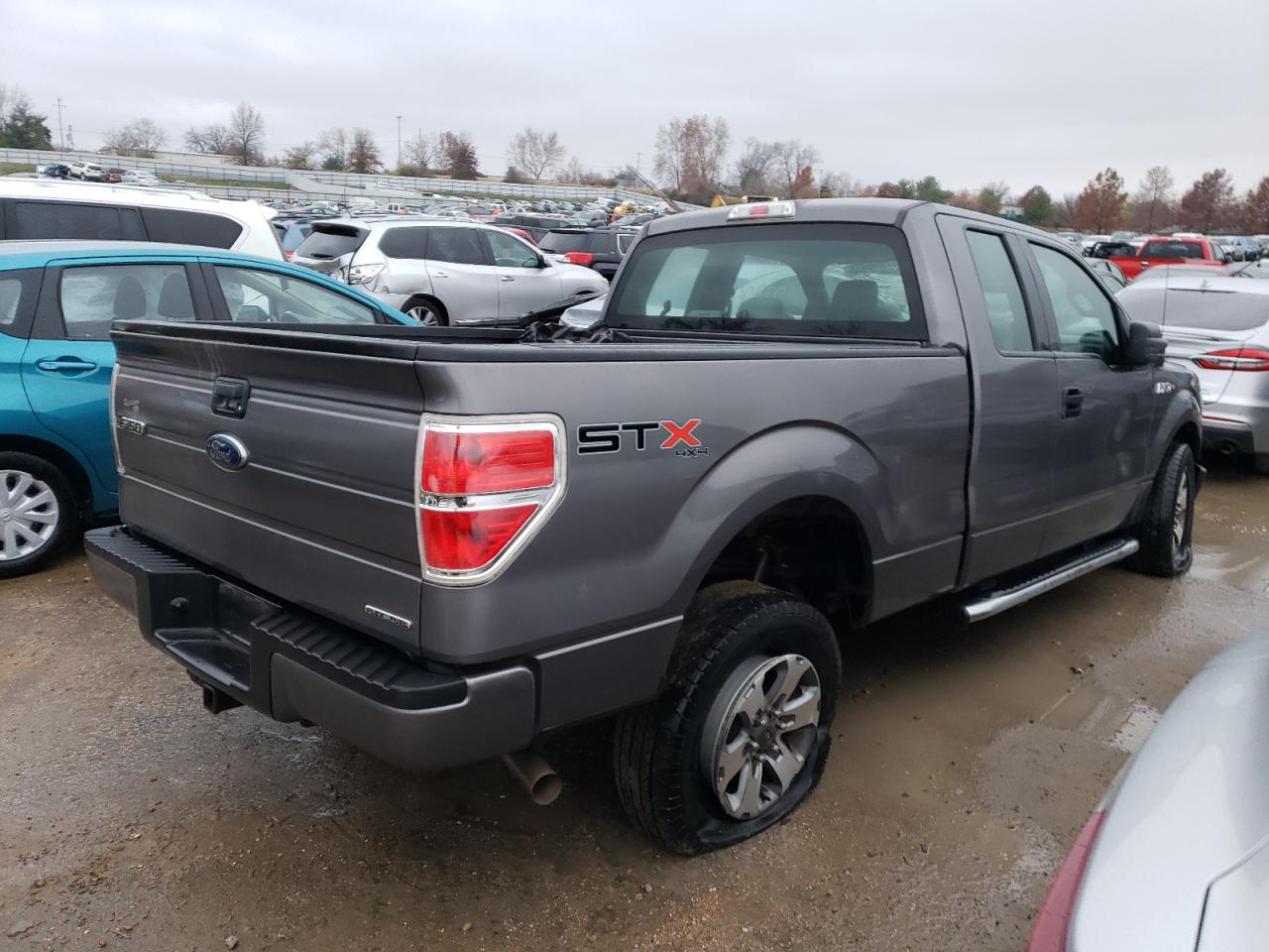 Image 3 of 2013 FORD F150 SUPER CAB 2013 with VIN 1FTFX1EF0DKF31993