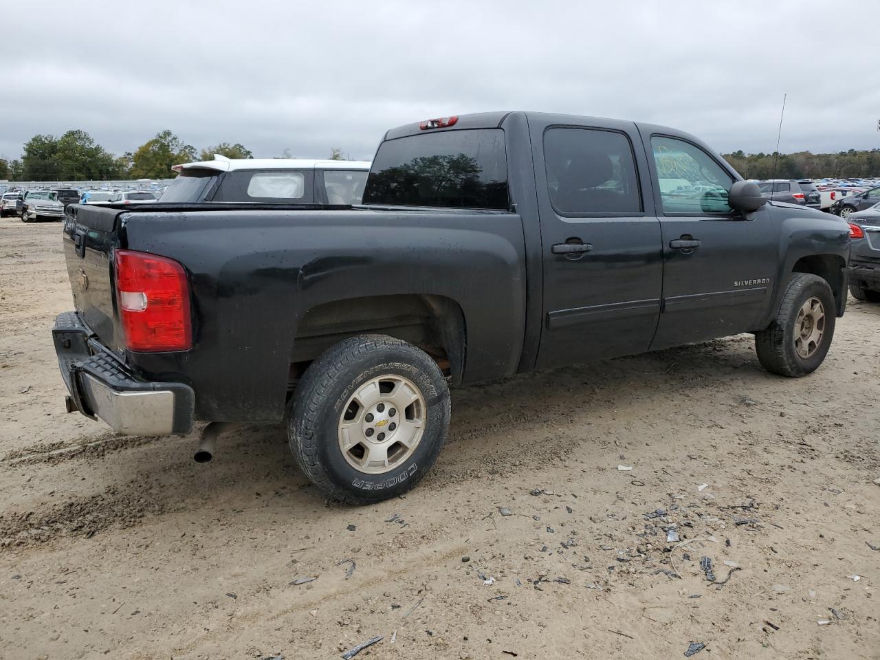 Изображение 3 2011 CHEVROLET SILVERADO C1500 LT 2011 с VIN 3GCPCSE04BG223263