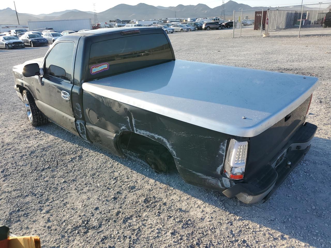 Image 2 of 2006 CHEVROLET SILVERADO C1500 2006 with VIN 1GCEC14X26Z286903