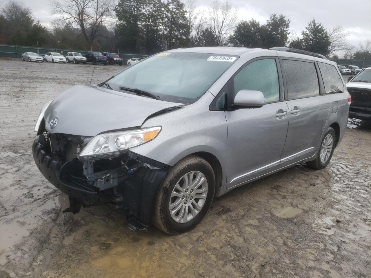Obraz 1 z 2012 TOYOTA SIENNA XLE 2012 z VIN 5TDYK3DC7CS201771