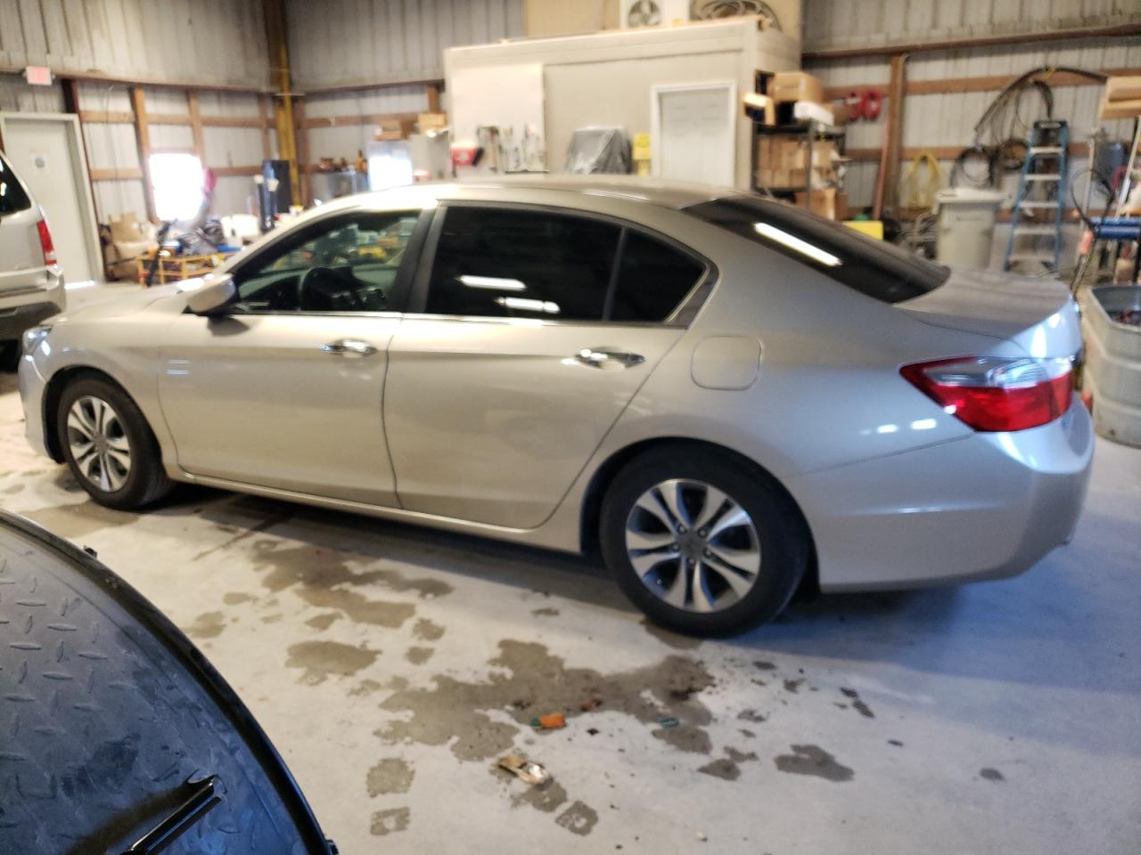 Obraz 2 z 2015 HONDA ACCORD LX 2015 z VIN 1HGCR2F35FA117688