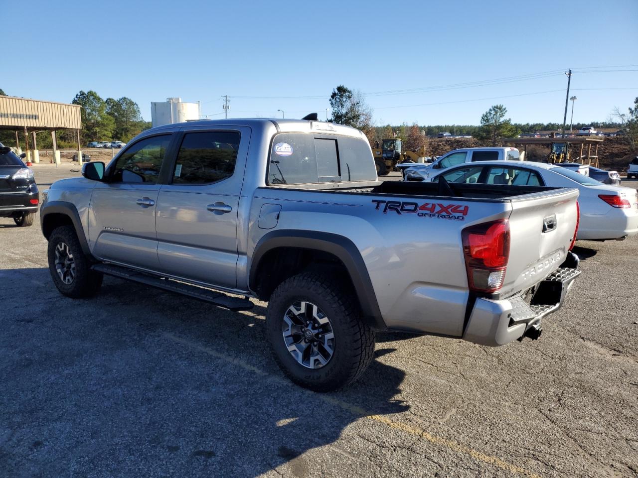 Obraz 2 z 2019 TOYOTA TACOMA DOUBLE CAB 2019 z VIN 3TMCZ5AN1KM210584