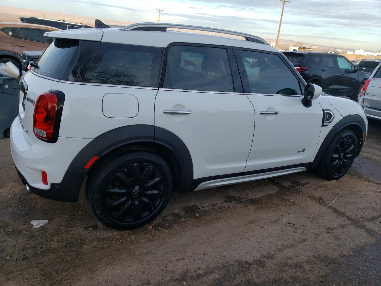 Image 3 of 2020 MINI COOPER S COUNTRYMAN ALL4 2020 with VIN WMZYX1C06L3L70694