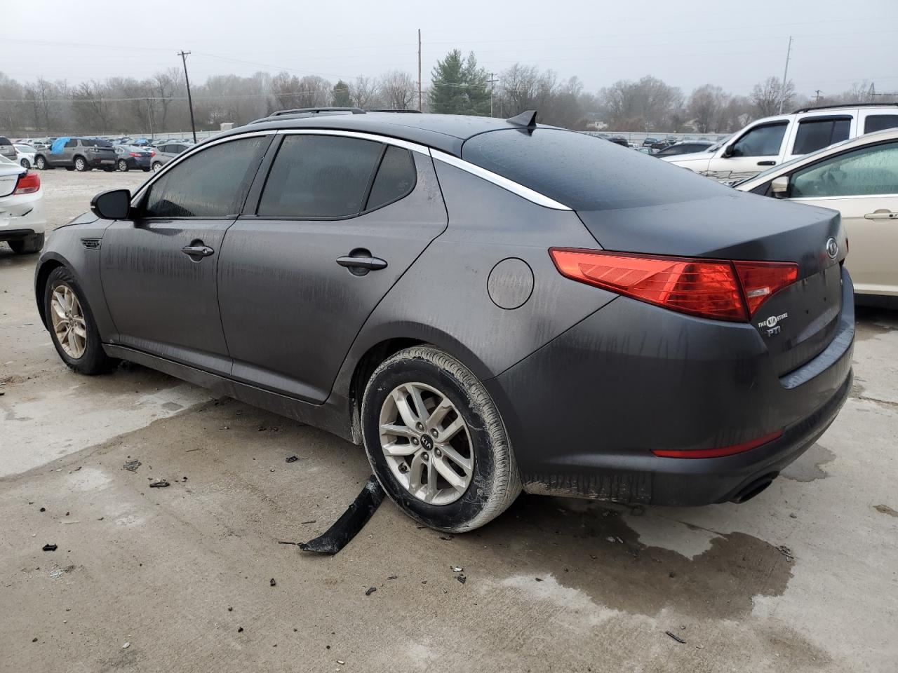 Obraz 2 z 2011 KIA OPTIMA LX 2011 z VIN KNAGM4A77B5055182