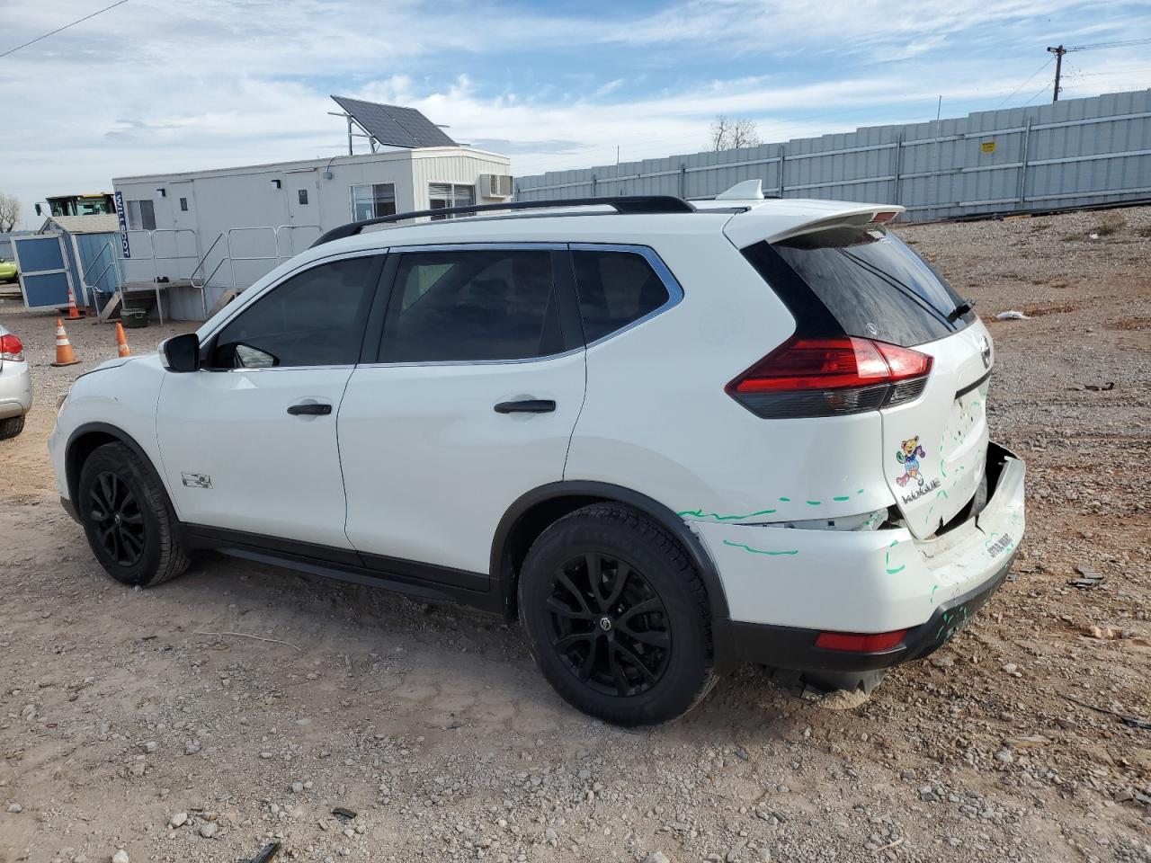 Obraz 2 z 2017 NISSAN ROGUE S 2017 z VIN 5N1AT2MT5HC771040