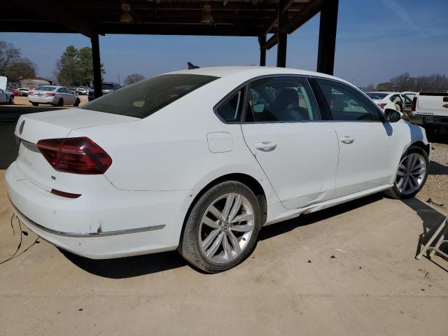 Image 3 of 2018 VOLKSWAGEN PASSAT SE 2018 with VIN 1VWBA7A34JC006212