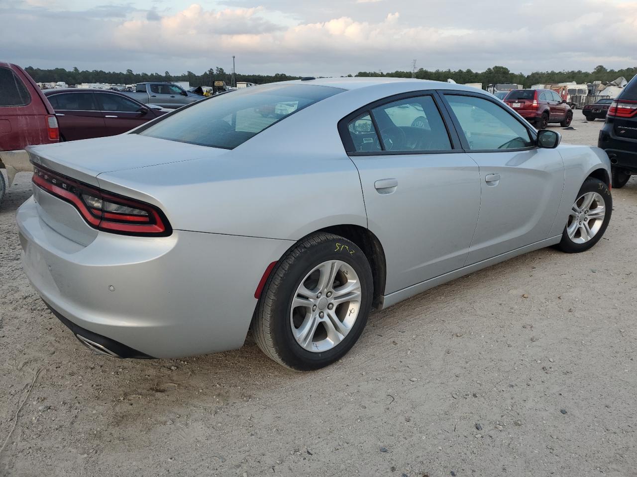 Изображение 3 2022 DODGE CHARGER SXT 2022 с VIN 2C3CDXBG0NH224283