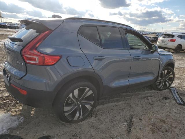 Obraz 3 z 2023 VOLVO XC40 ULTIMATE 2023 z VIN YV4L12UXXP2104679