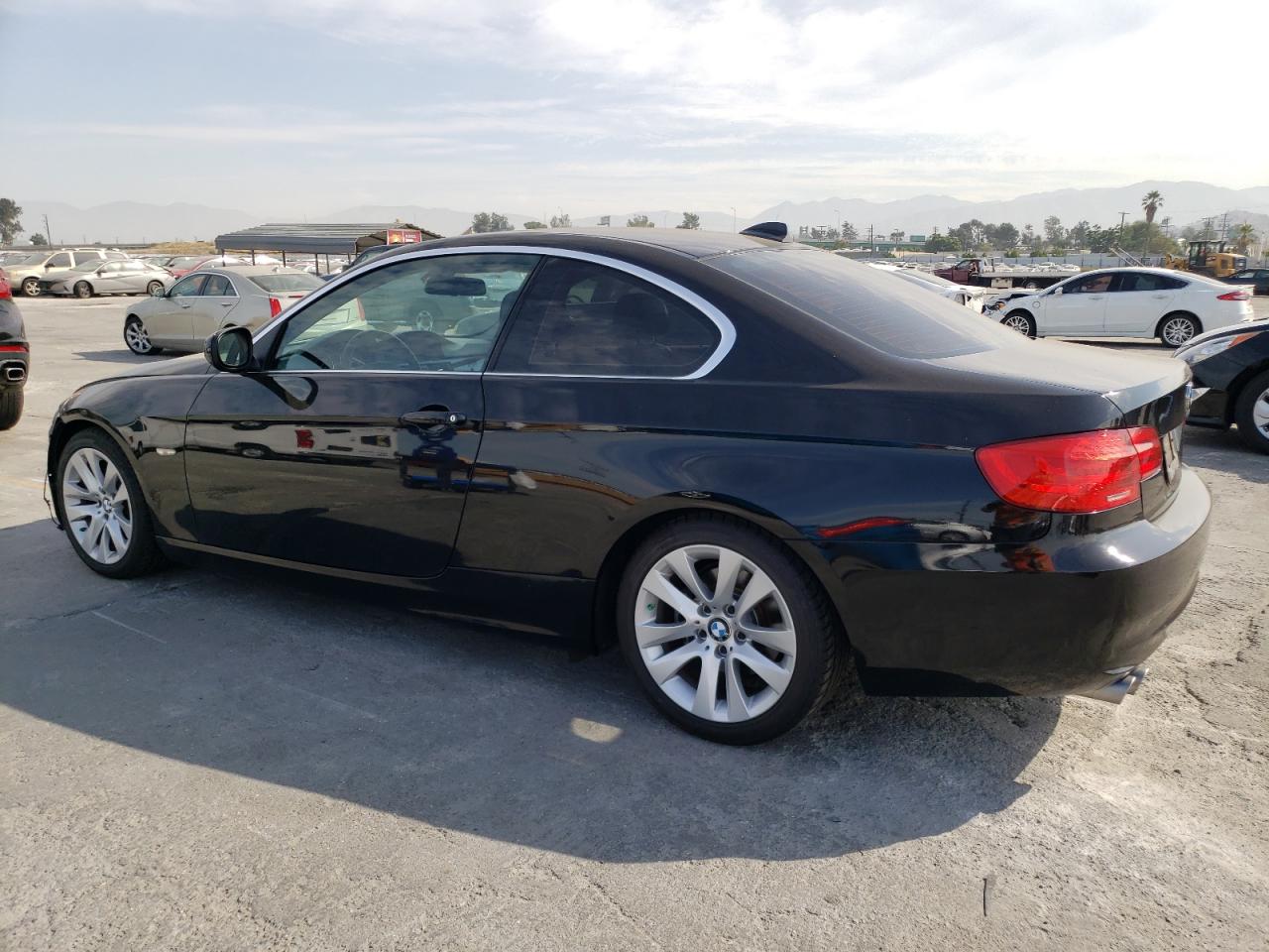Изображение 2 2011 BMW 328 I SULEV 2011 с VIN WBAKE5C59BE574226