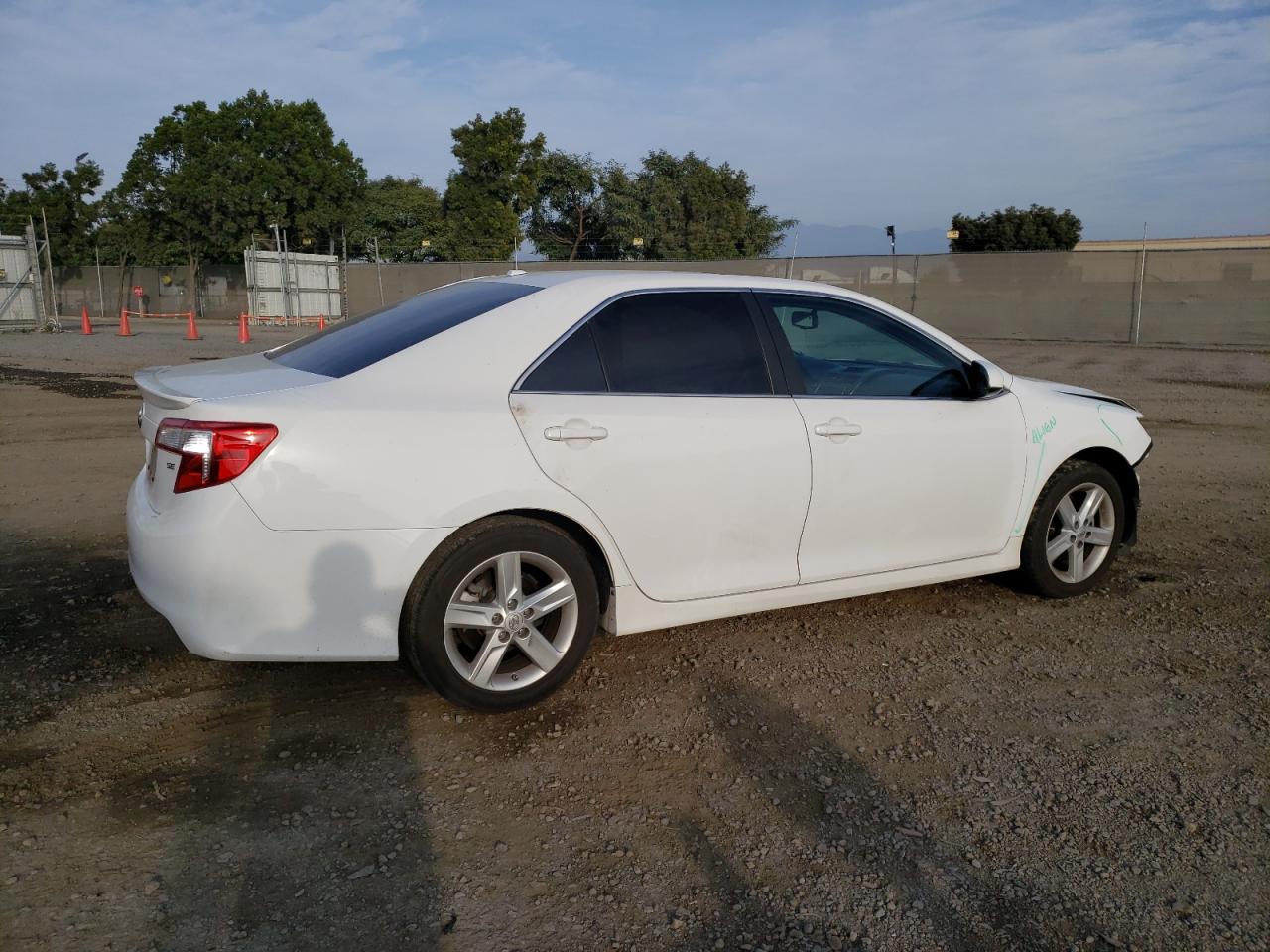 Image 3 of 2013 TOYOTA CAMRY L 2013 with VIN 4T1BF1FKXDU249888