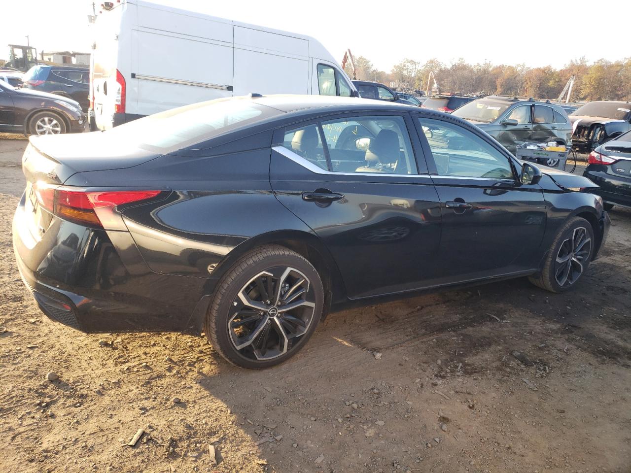 Изображение 3 2024 NISSAN ALTIMA SR 2024 с VIN 1N4BL4CW2RN313449
