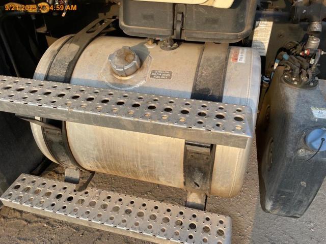 Obraz 3 z 2022 FREIGHTLINER 114SD  2022 z VIN 3ALHG3FE3NDNG2220