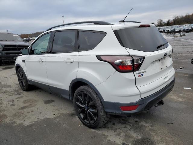 Изображение 2 2017 FORD ESCAPE SE 2017 с VIN 1FMCU9G98HUE11589