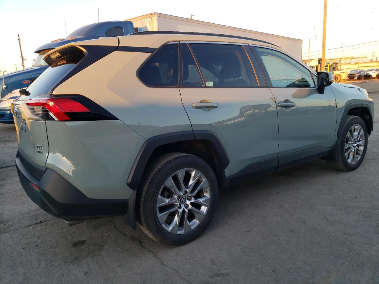 Image 3 of 2019 TOYOTA RAV4 XLE PREMIUM 2019 with VIN 2T3A1RFV9KC012947