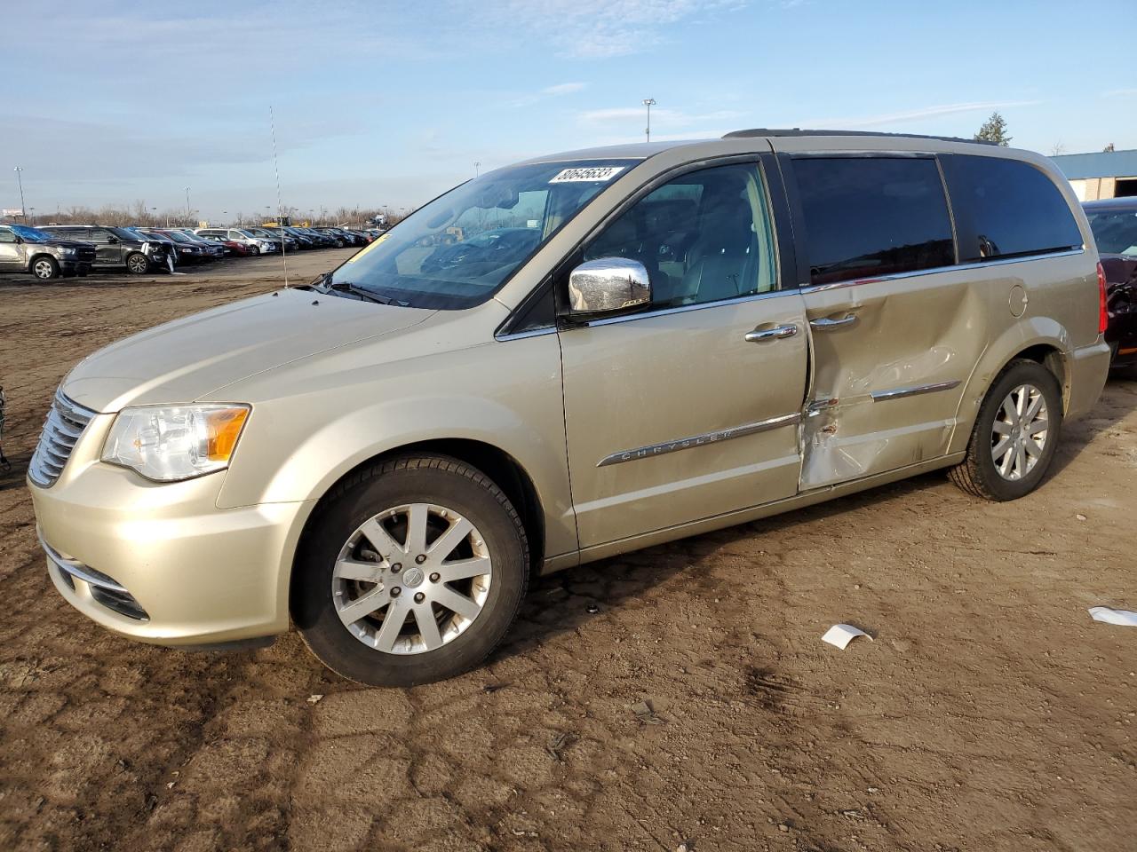 2011 CHRYSLER TOWN & COUNTRY TOURING L 2011 image