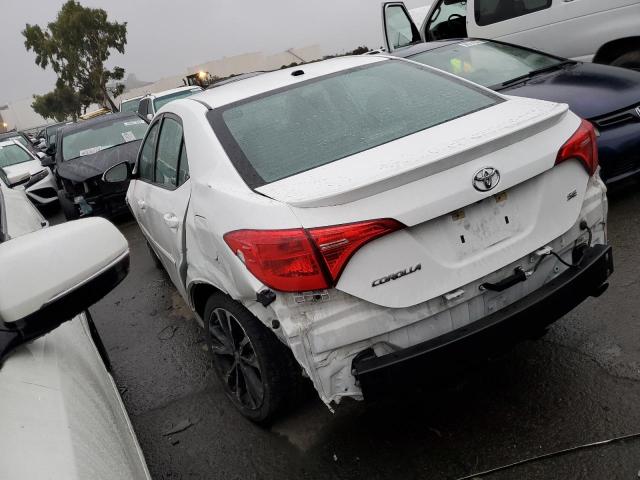 Obraz 2 z 2017 TOYOTA COROLLA L 2017 z VIN 5YFBURHE2HP622361
