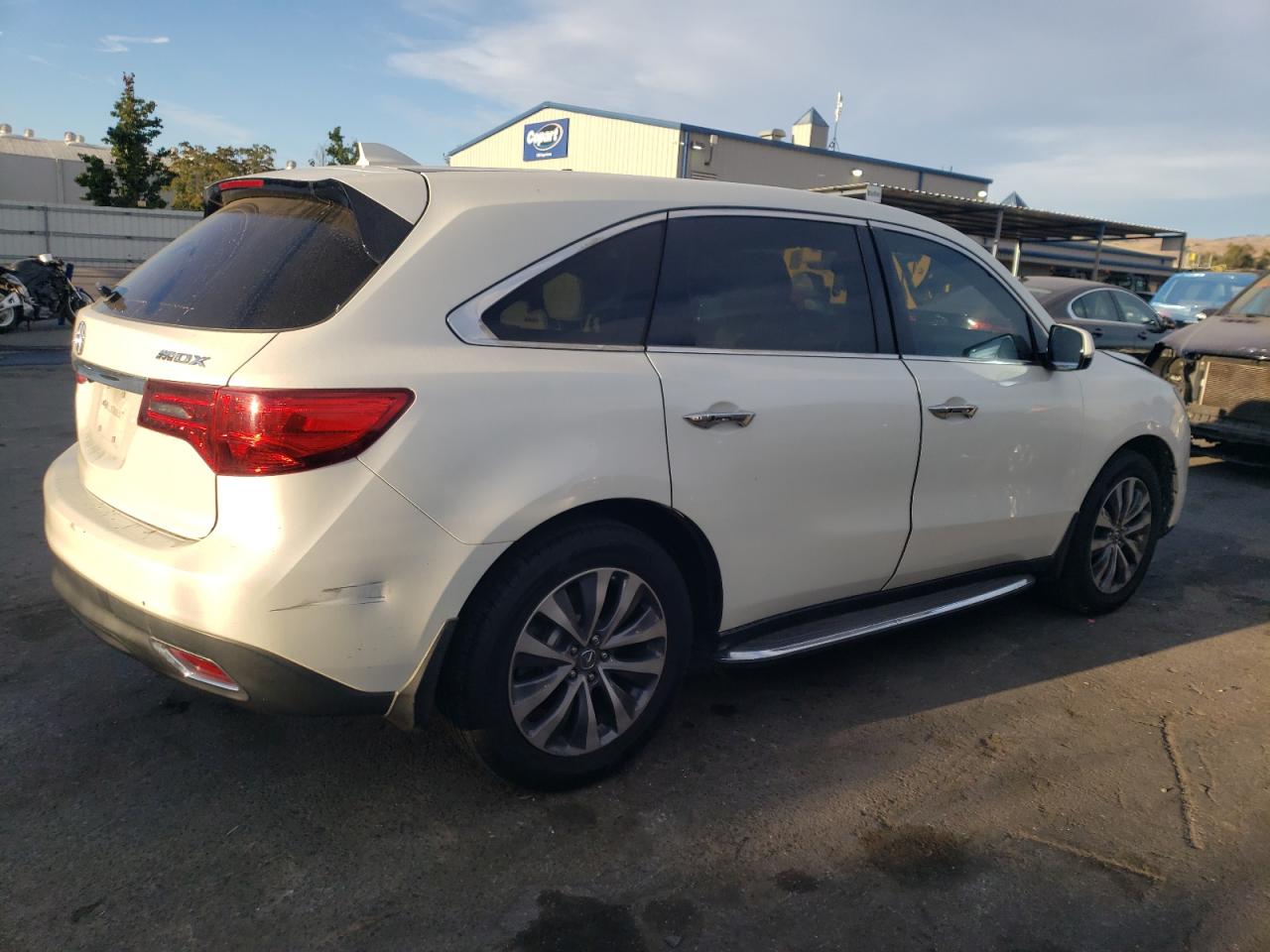Изображение 3 2015 ACURA MDX TECHNOLOGY 2015 с VIN 5FRYD3H48FB005889