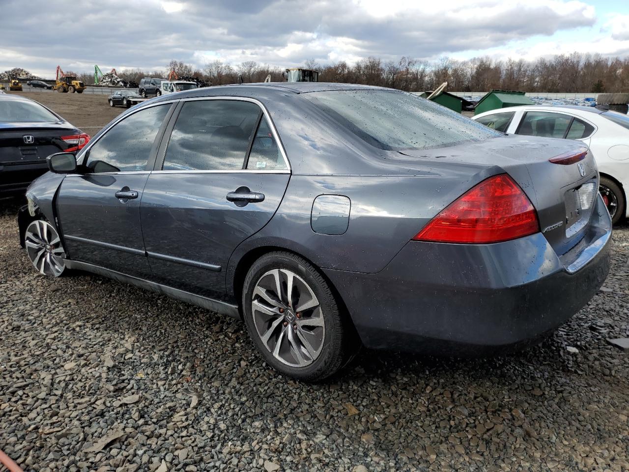 Изображение 2 2007 HONDA ACCORD LX 2007 с VIN 1HGCM56467A156249