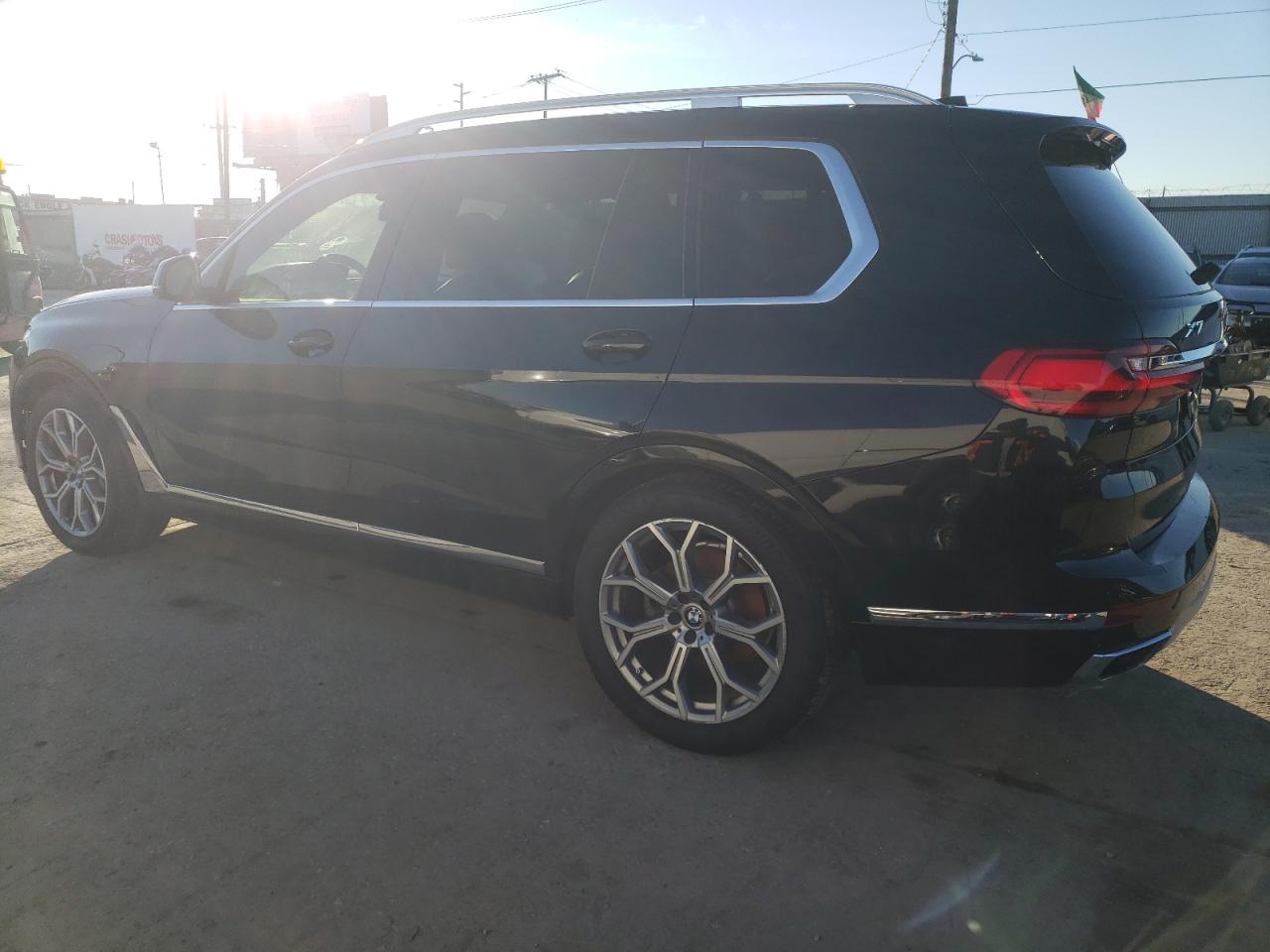 Obraz 2 z 2019 BMW X7 XDRIVE40I 2019 z VIN 5UXCW2C53KL082966