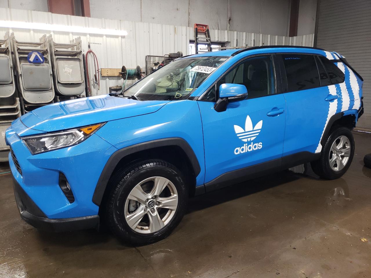 Image 1 of 2021 TOYOTA RAV4 XLE 2021 with VIN 2T3P1RFVXMC143608