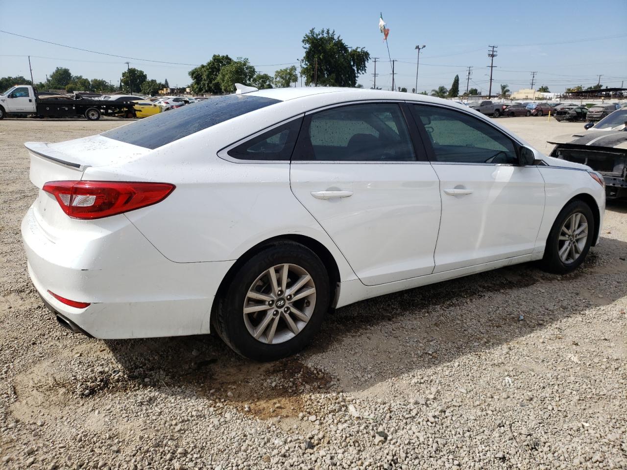 Изображение 3 2016 HYUNDAI SONATA SE 2016 с VIN 5NPE24AF6GH304277