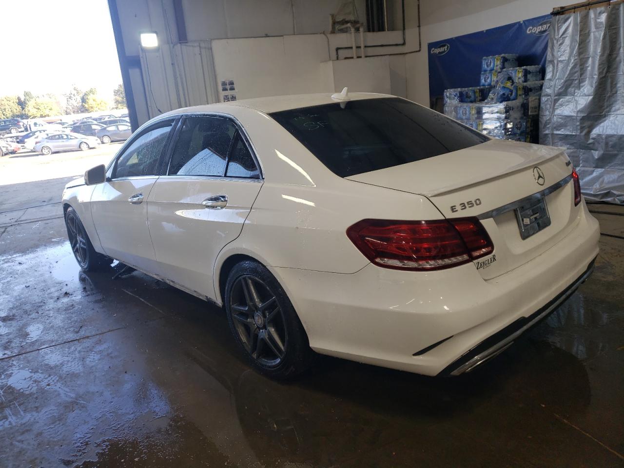 Изображение 2 2014 MERCEDES-BENZ E 350 4MATIC 2014 с VIN WDDHF8JB3EA987376