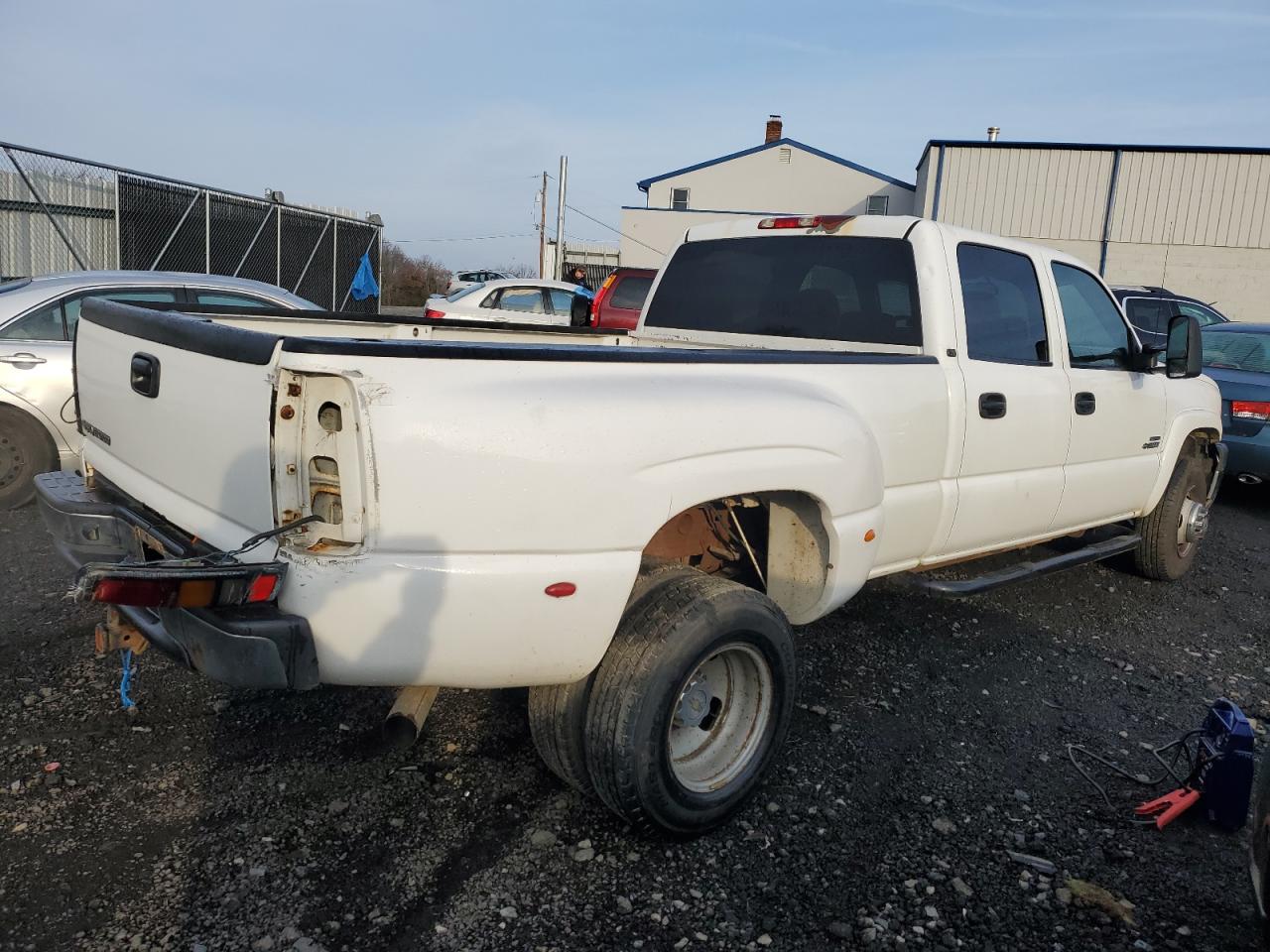 Image 3 of 2007 CHEVROLET SILVERADO K3500 2007 with VIN 1GCJK33D47F137321