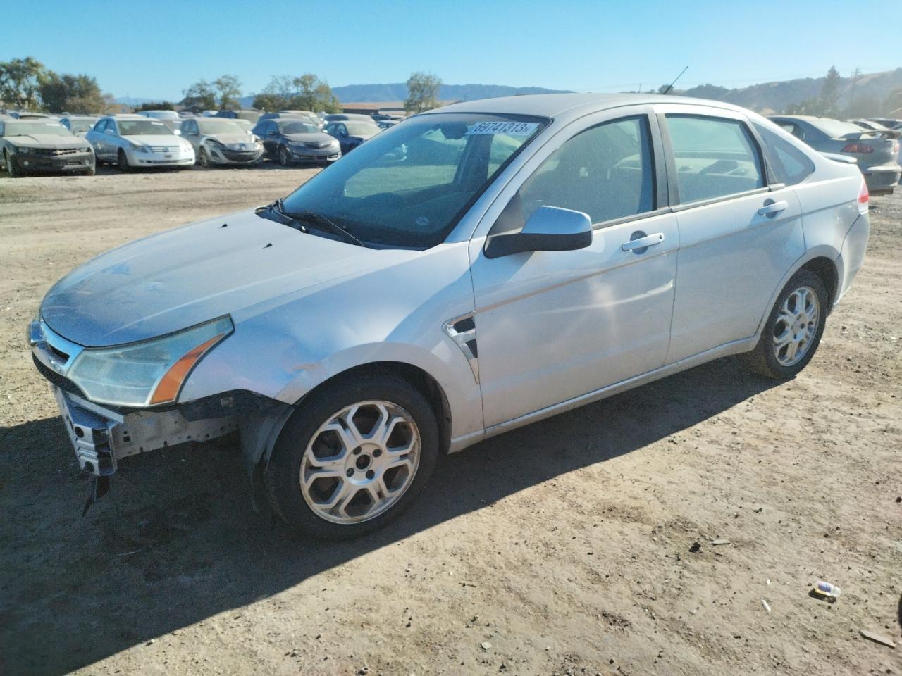 Image 1 of 2008 FORD FOCUS SE 2008 with VIN 1FAHP35N88W132359