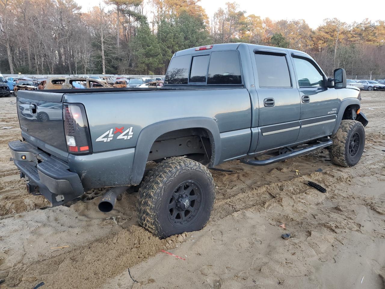 Obraz 3 z 2007 CHEVROLET SILVERADO K2500 HEAVY DUTY 2007 z VIN 1GCHK23D77F142747