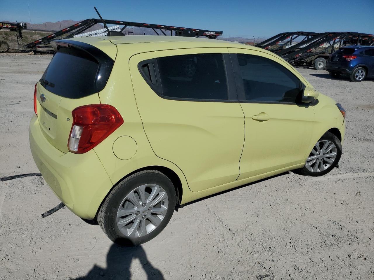 Изображение 3 2017 CHEVROLET SPARK 1LT 2017 с VIN KL8CD6SAXHC730382
