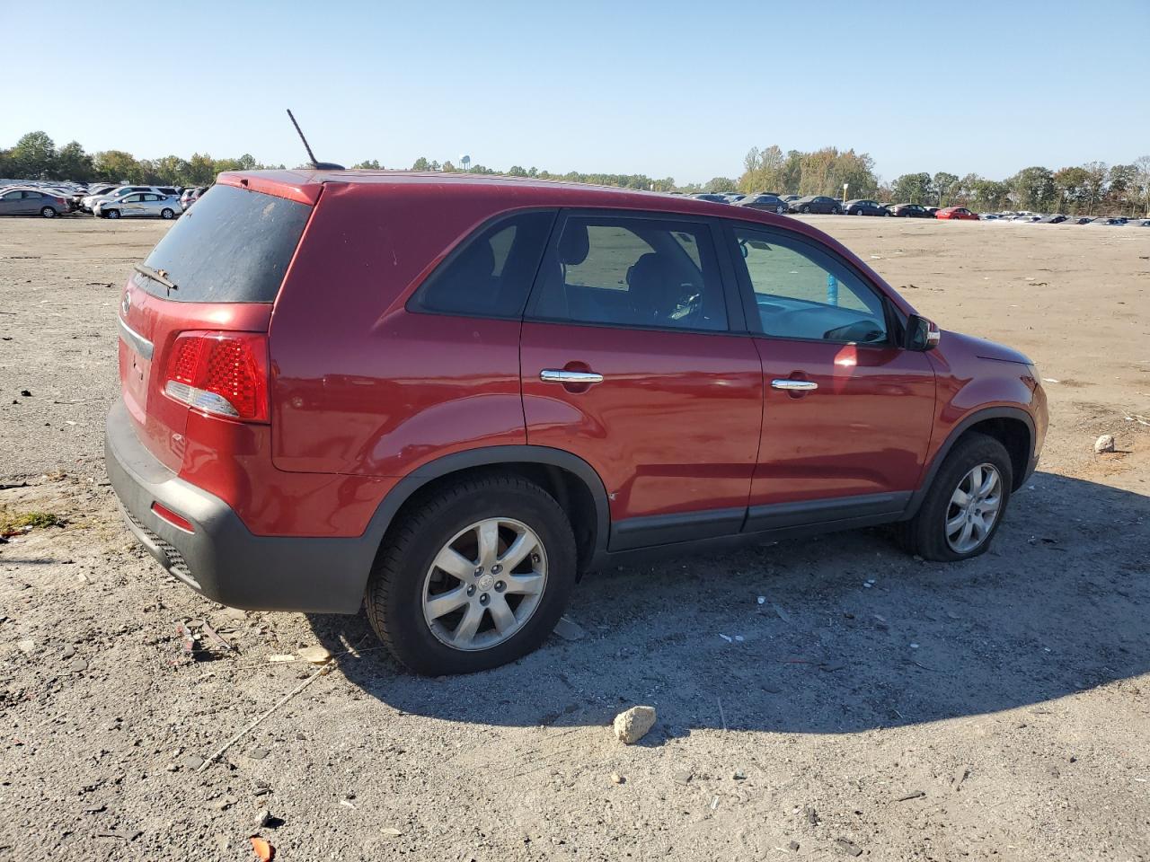 Obraz 3 z 2011 KIA SORENTO BASE 2011 z VIN 5XYKT3A17BG077020