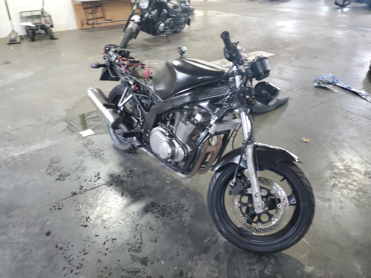 Изображение 2009 SUZUKI GS500  2009