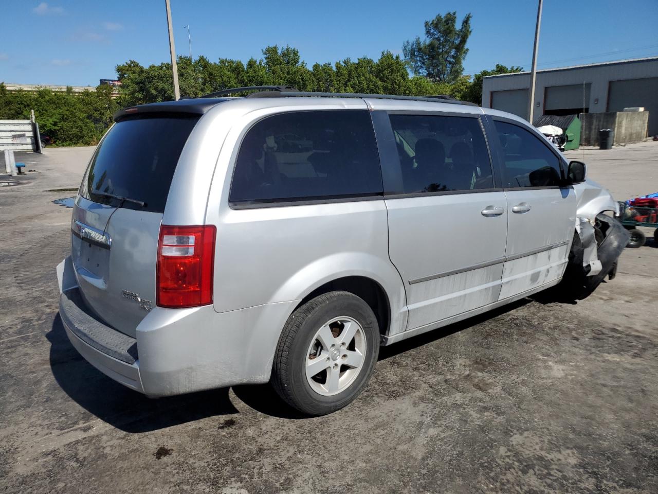 Изображение 3 2010 DODGE GRAND CARAVAN SXT 2010 с VIN 2D4RN5D17AR482873