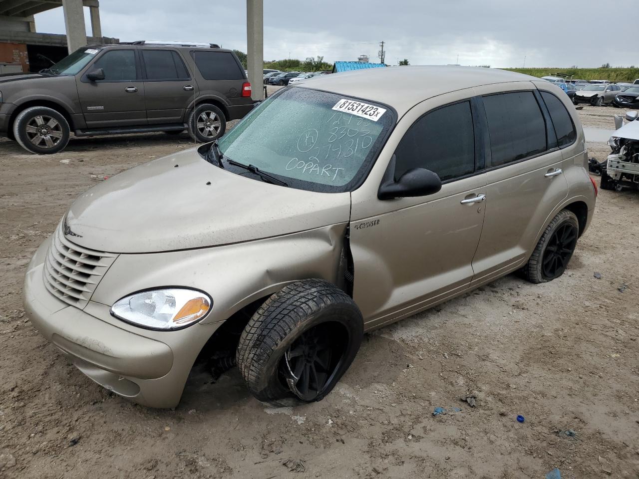 Image 1 of 2004 CHRYSLER PT CRUISER  2004 with VIN 3C4FY48BX4T268305